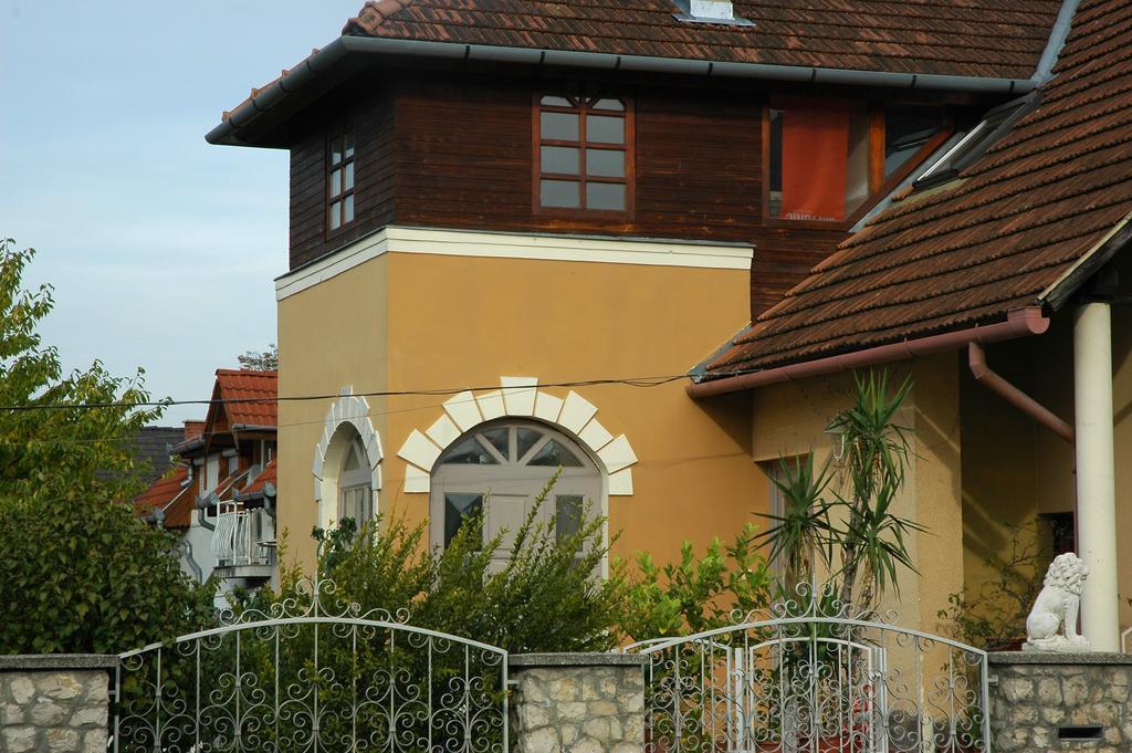 Álom Kuckó Apartman Zalaegerszeg Quarto foto